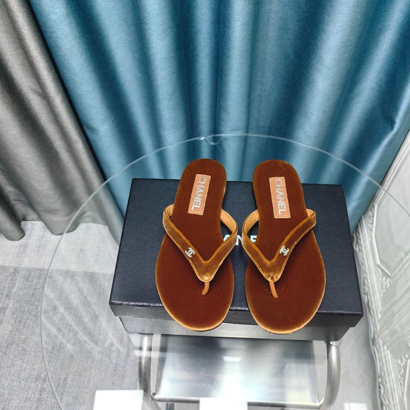 Ch*el slippers